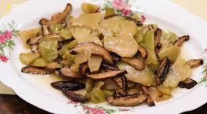 ซีชวงไฉ่ผัดเห็ด