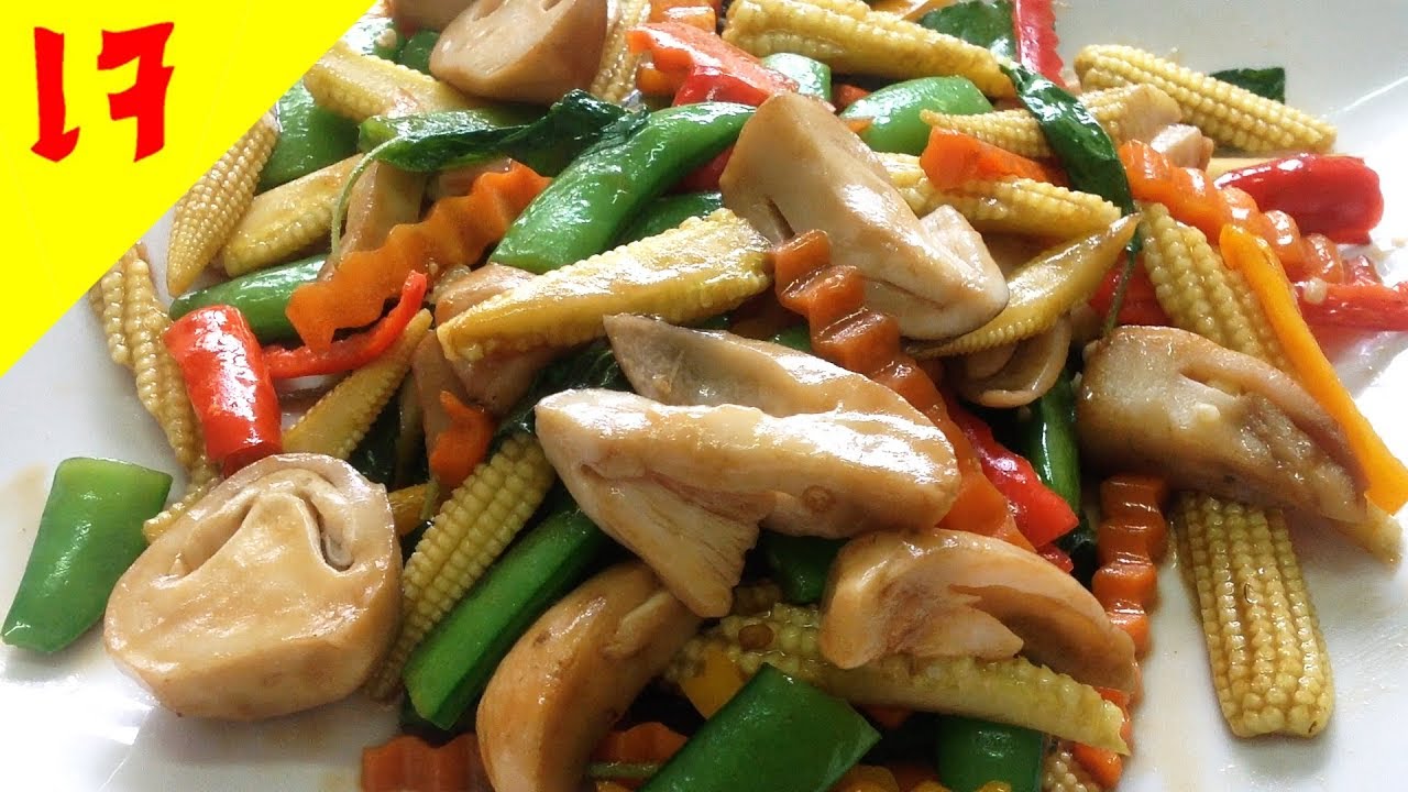 ผัดกระเพราเห็ดข้าวโพดอ่อน